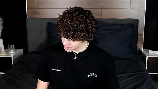 TylerGibson online show from February 6, 2026, 4:14 pm