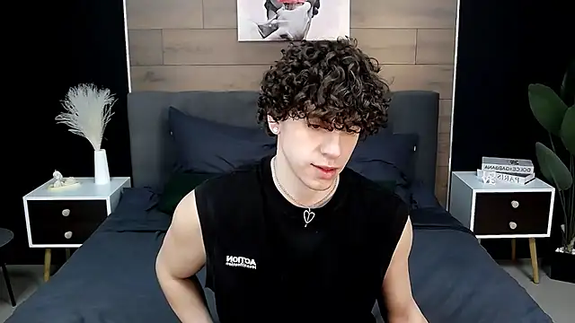 TylerGibson online show from March 18, 2026, 6:38 am