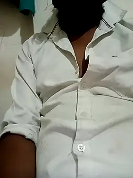 Snapshot of Prajakta123 chatting on June 24, 2026, 3:54 pm Prajakta123 online show from June 24, 2026, 3:54 pm