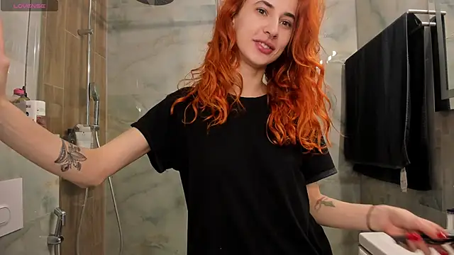 KikkoLee online show from May 28, 2026, 9:38 am