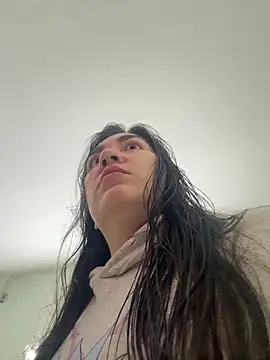 KathiaJenner online show from March 8, 2026, 10:40 am