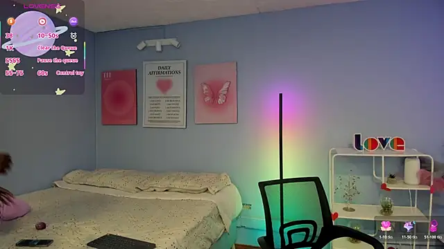 Snapshot of naomi_campell chatting on February 28, 2026, 11:43 am naomi campell online show from February 28, 2026, 11:43 am