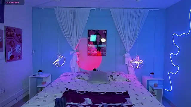 Snapshot of naomi_campell chatting on February 11, 2026, 7:36 pm naomi campell online show from February 11, 2026, 7:36 pm