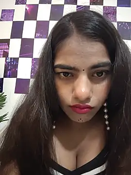 Snapshot of Alisha_Babyy chatting on June 4, 2026, 3:22 am Alisha Babyy online show from June 4, 2026, 3:22 am