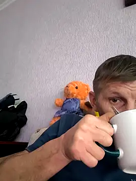 andrei73200 online show from February 12, 2026, 11:32 am