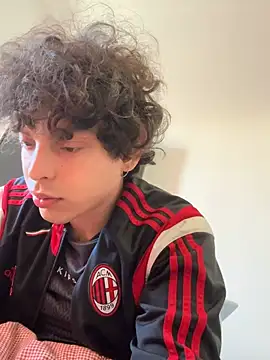 Snapshot of franbazar chatting on January 17, 2026, 11:58 am franbazar online show from January 17, 2026, 11:58 am