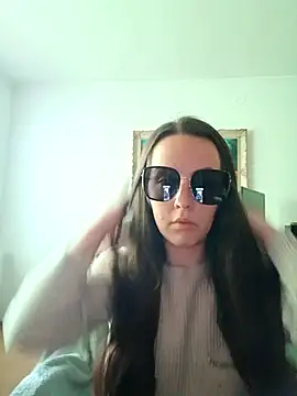 girlshy1 online show from January 17, 2026, 1:47 pm