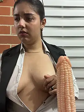 A-uroora online show from March 30, 2026, 3:08 am