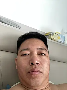 xiaotiantian-10 online show from May 13, 2026, 6:53 am