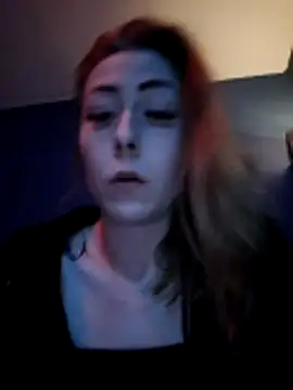 Snapshot of dewimp1 chatting on February 7, 2026, 6:49 pm dewimp1 online show from February 7, 2026, 6:49 pm