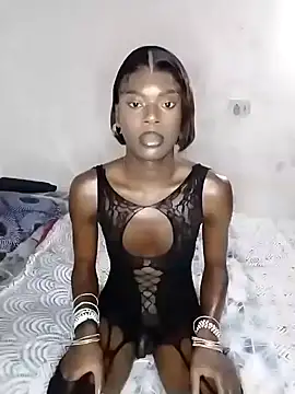Chocolate Queenxx03 online show from May 28, 2026, 12:18 am