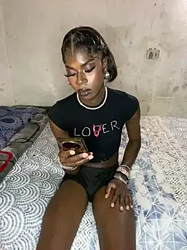 Snapshot of Chocolate_Queenxx03 chatting on July 29, 2026, 10:31 pm Chocolate Queenxx03 online show from July 29, 2026, 10:31 pm