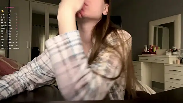 Snapshot of Iuckystar19 chatting on February 13, 2026, 2:39 pm Iuckystar19 online show from February 13, 2026, 2:39 pm