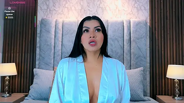 Snapshot of naomy_smithxx chatting on February 12, 2026, 10:59 am naomy smithxx online show from February 12, 2026, 10:59 am