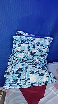 juanmaur22 online show from February 6, 2026, 11:01 pm