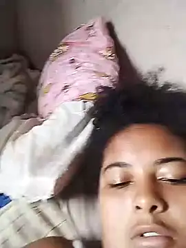 Snapshot of vaniyna chatting on March 2, 2026, 12:23 pm vaniyna online show from March 2, 2026, 12:23 pm