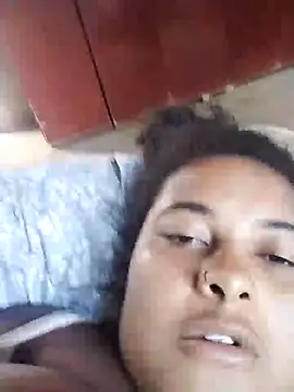 Snapshot of vaniyna chatting on February 21, 2026, 7:16 pm vaniyna online show from February 21, 2026, 7:16 pm