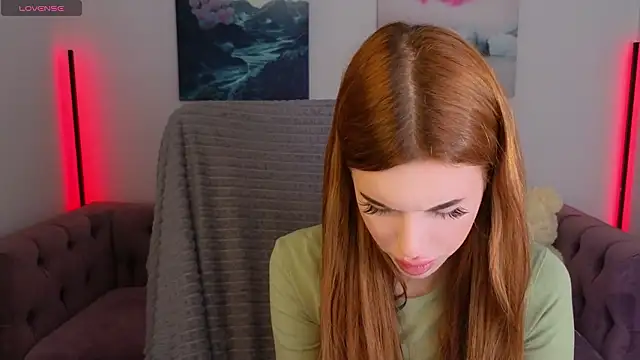 Snapshot of Anna_Lumina chatting on February 5, 2026, 8:48 pm Anna Lumina online show from February 5, 2026, 8:48 pm