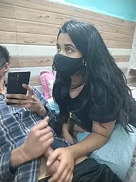 ZyphiaLive online show from February 6, 2026, 2:13 pm