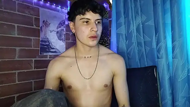 Snapshot of PaulDamico chatting on February 25, 2026, 10:31 pm PaulDamico online show from February 25, 2026, 10:31 pm