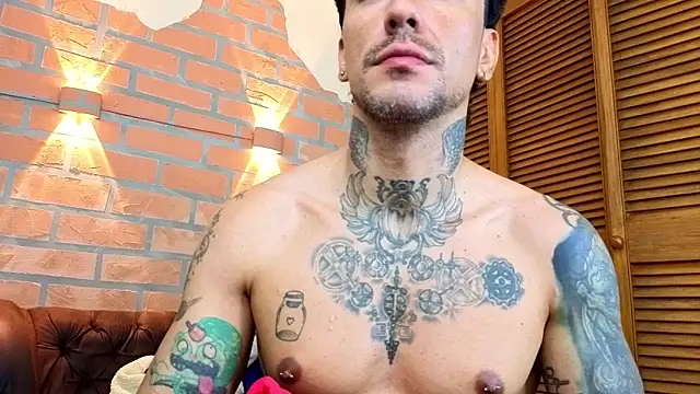 mister eithan online show from February 13, 2026, 2:33 am