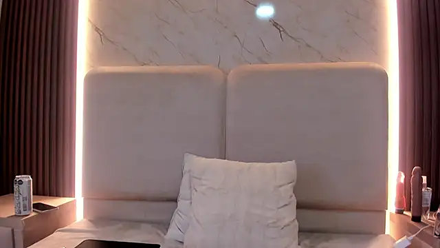 Snapshot of PalomaAguilarx69 chatting on February 20, 2026, 6:26 am PalomaAguilarx69 online show from February 20, 2026, 6:26 am