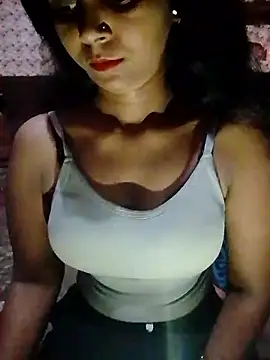 Snapshot of Ayesha_Khan1 chatting on April 1, 2026, 11:34 pm Ayesha Khan1 online show from April 1, 2026, 11:34 pm