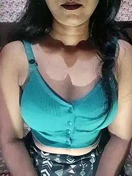 Snapshot of Ayesha_Khan1 chatting on April 15, 2026, 12:10 pm Ayesha Khan1 online show from April 15, 2026, 12:10 pm