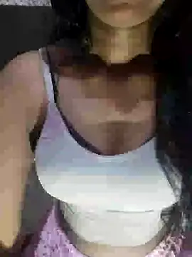Snapshot of Ayesha_Khan1 chatting on April 12, 2026, 11:41 pm Ayesha Khan1 online show from April 12, 2026, 11:41 pm