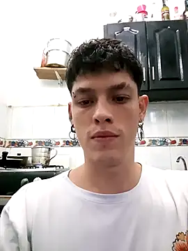 blackninja66 online show from April 7, 2026, 6:43 pm