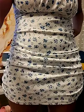 Barbieee1301 online show from March 5, 2026, 6:37 pm