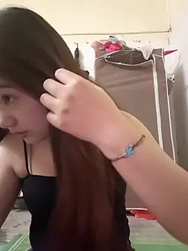 Pinks cool online show from April 16, 2026, 2:51 pm