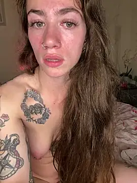 ValenciaTheVixenXX online show from May 19, 2026, 9:33 pm
