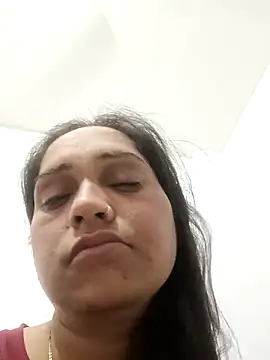 Snapshot of Cute-karisma1234 chatting on February 20, 2026, 9:06 pm Cute-karisma1234 online show from February 20, 2026, 9:06 pm