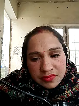 Snapshot of Cute-karisma1234 chatting on February 2, 2026, 1:59 am Cute-karisma1234 online show from February 2, 2026, 1:59 am