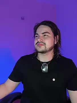 Snapshot of Derek_Vow chatting on February 4, 2026, 12:05 am Derek Vow online show from February 4, 2026, 12:05 am