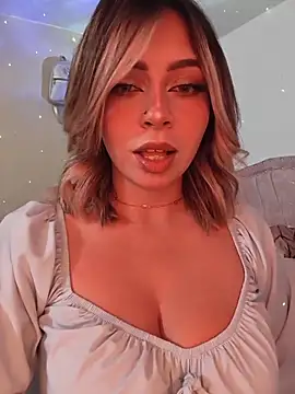 Snapshot of BellaDonna_16 chatting on February 21, 2026, 4:03 am BellaDonna 16 online show from February 21, 2026, 4:03 am