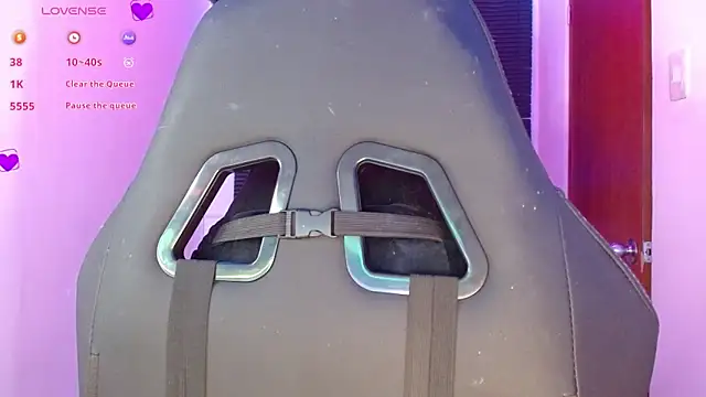 Snapshot of neena_nyx_ chatting on March 4, 2026, 10:06 pm neena nyx online show from March 4, 2026, 10:06 pm