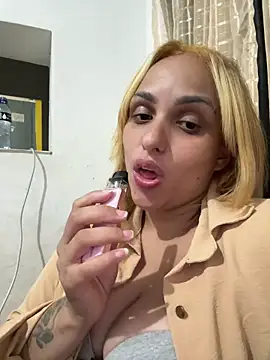 BABYKALLY  online show from January 19, 2026, 7:23 am