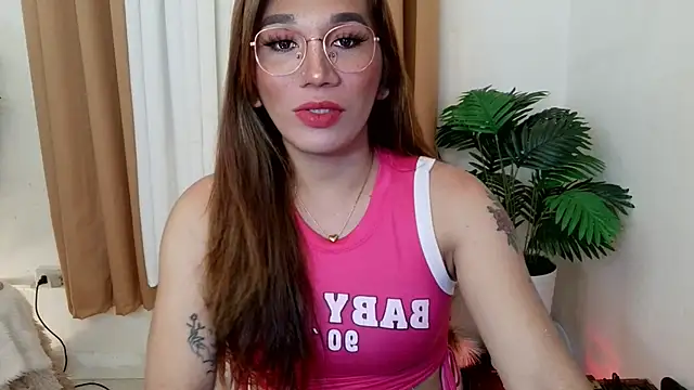 Snapshot of DianaRose69 chatting on February 24, 2026, 1:56 pm DianaRose69 online show from February 24, 2026, 1:56 pm