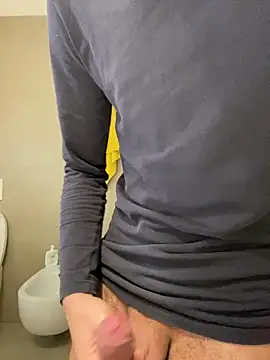 Snapshot of tip4sexxx chatting on March 10, 2026, 9:13 am tip4sexxx online show from March 10, 2026, 9:13 am