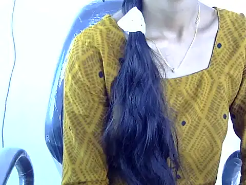 Snapshot of Kulsum_S chatting on February 27, 2026, 7:30 am Kulsum S online show from February 27, 2026, 7:30 am