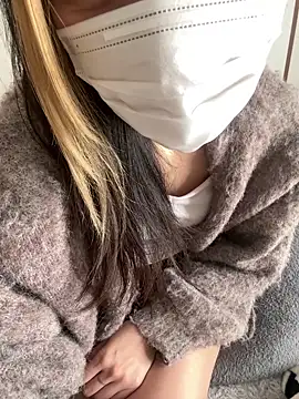 Snapshot of yui__yuichan chatting on February 4, 2026, 2:39 am yui yuichan online show from February 4, 2026, 2:39 am