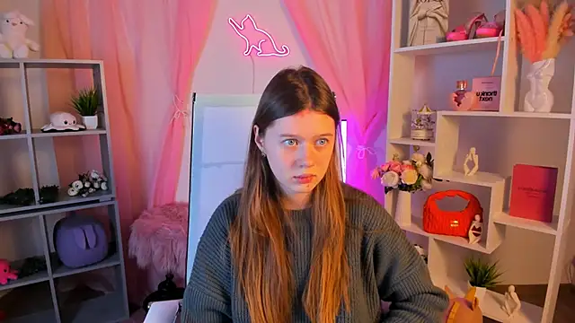 CelestineMauriac online show from February 14, 2026, 6:19 pm