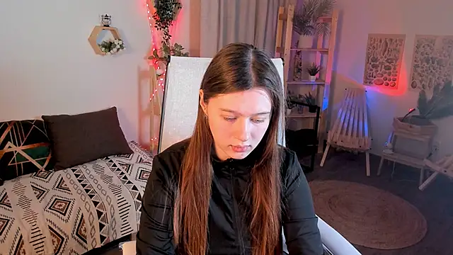 CelestineMauriac online show from February 12, 2026, 3:23 pm