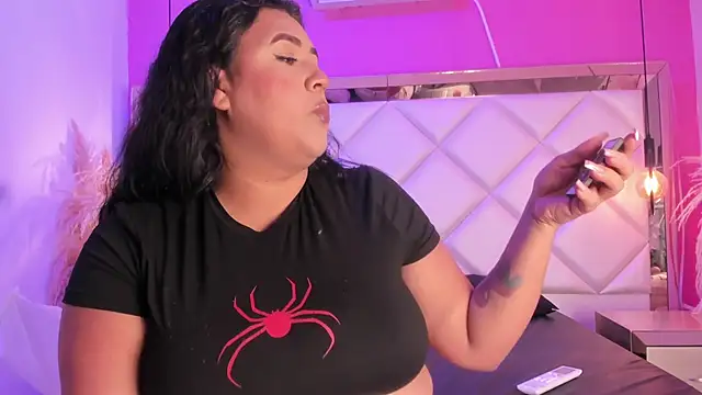 Snapshot of Dojaaiisha chatting on February 12, 2026, 11:26 pm Dojaaiisha online show from February 12, 2026, 11:26 pm