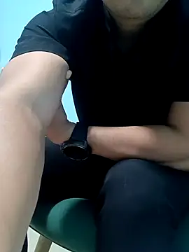 Ryzca online show from March 18, 2026, 11:37 pm