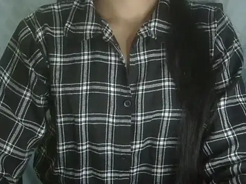 Snapshot of Khushi_v chatting on March 2, 2026, 9:00 pm Khushi v online show from March 2, 2026, 9:00 pm