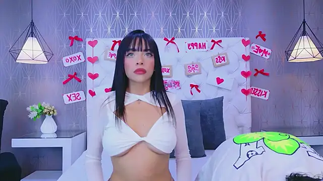 Snapshot of MadyAndEthan chatting on February 15, 2026, 4:02 am MadyAndEthan online show from February 15, 2026, 4:02 am