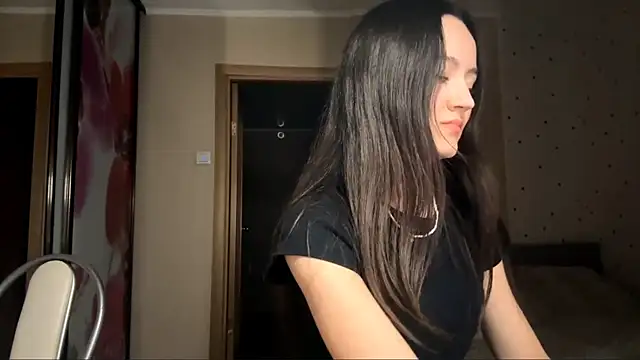 Snapshot of Kiaicatie chatting on February 4, 2026, 5:52 pm Kiaicatie online show from February 4, 2026, 5:52 pm